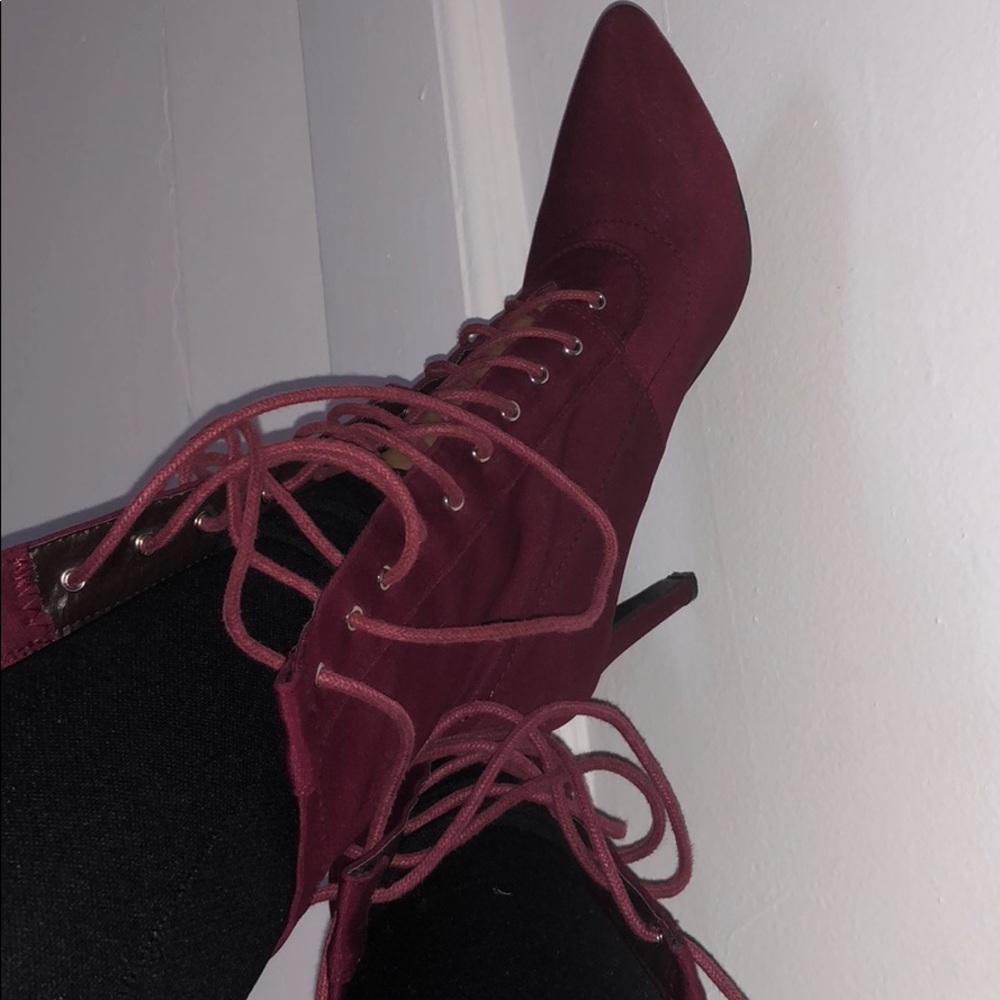 Heels - Picture 3 of 6